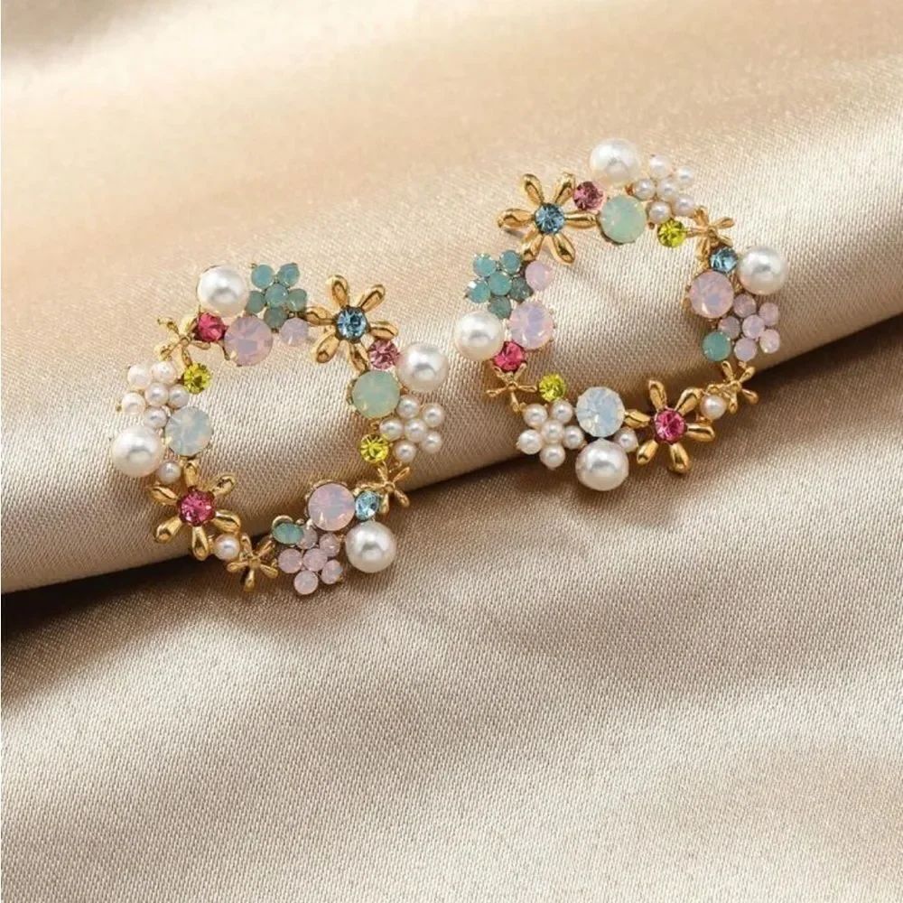 Floral Gold and Multicolor Earrings N997
